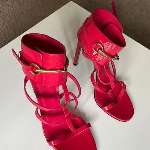 Authentic Color Popping Gucci!!!